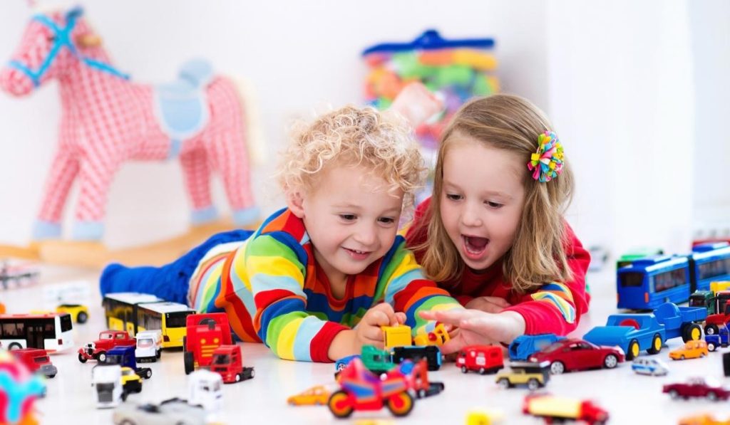 kids playing indoor games